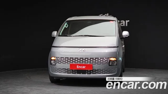 Hyundai Staria — Фото автомобиля 3