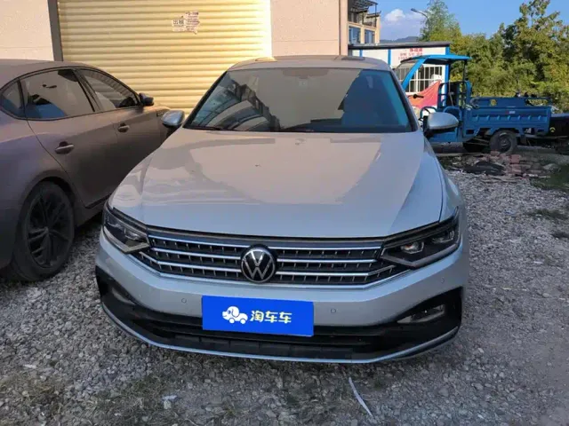 Volkswagen Magotan — Фото автомобиля 2