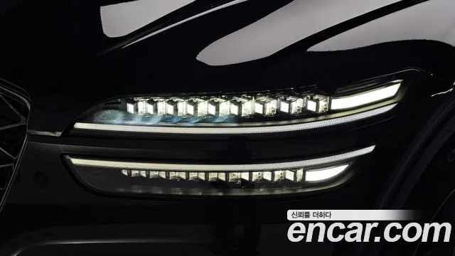 Genesis GV70 — Фото автомобиля 7