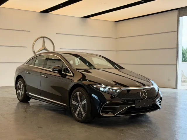 Mercedes-Benz EQS — Фото автомобиля 4
