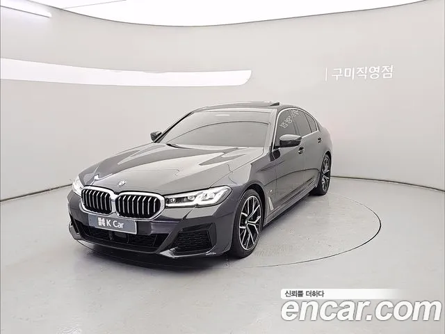 Фотография автомобиля — BMW 5 Series G30