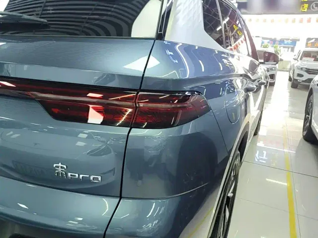 BYD Song Pro — Фото автомобиля 7