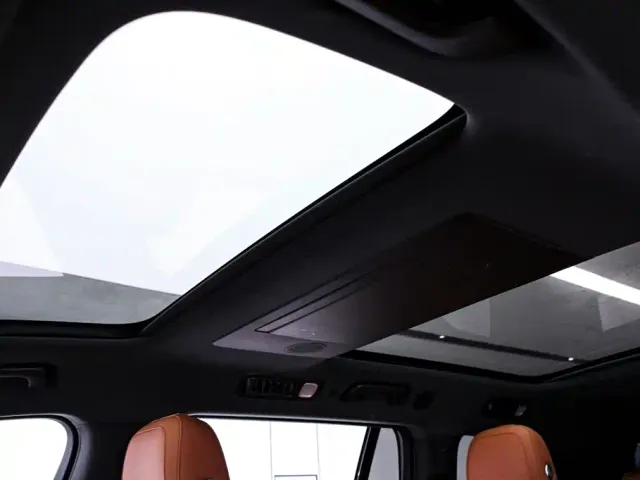 Li Auto L9 — Фото автомобиля 11