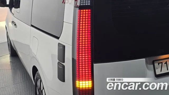 Hyundai Staria Staria — Фото автомобиля 21