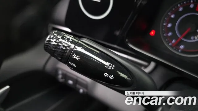 Hyundai AVANTE — Фото автомобиля 16