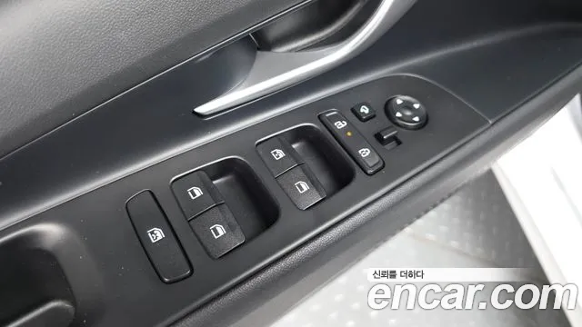 Hyundai Avante CN7 — Фото автомобиля 28