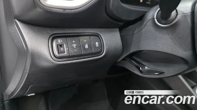 Hyundai Venue Venue 1.6 Premium — Фото автомобиля 14
