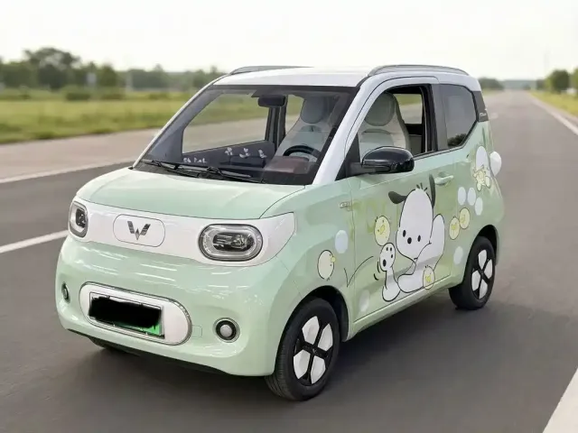 Фотография автомобиля — Wuling Hongguang Mini EV