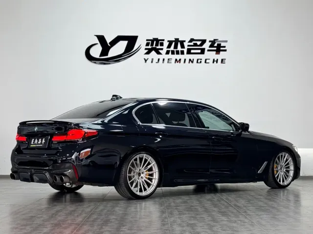 BMW 5 Series — Фото автомобиля 7