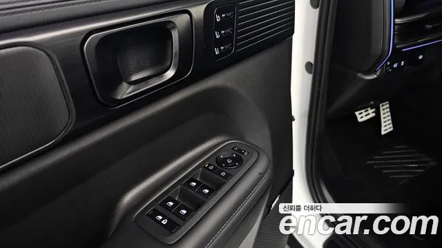 Hyundai Santa Fe — Фото автомобиля 28