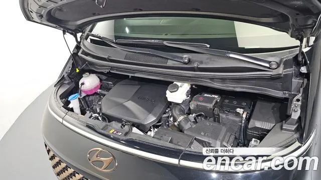 Hyundai Staria — Фото автомобиля 9