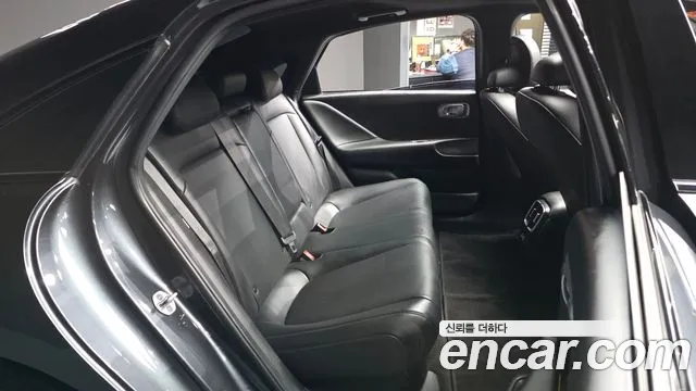 Hyundai Ioniq 6 — Фото автомобиля 18