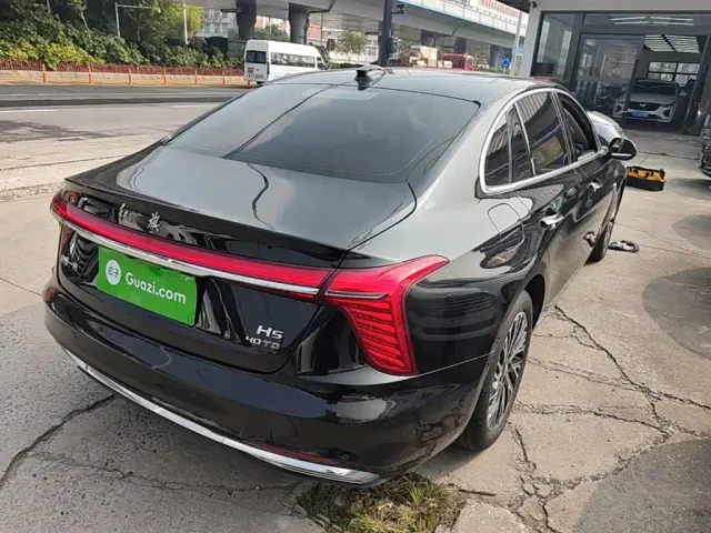 Hongqi H5 — Фото автомобиля 6