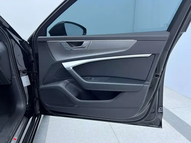 Audi A6L — Фото автомобиля 6