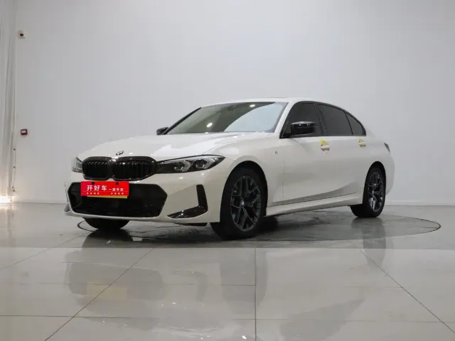 Фотография автомобиля — BMW 3 Series