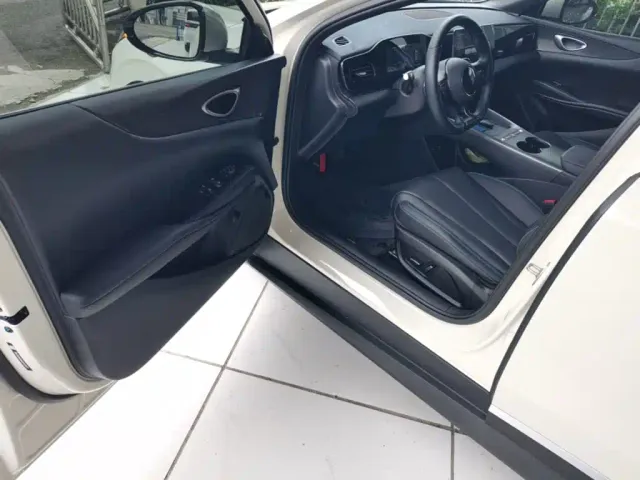 BYD Seal 06 — Фото автомобиля 15