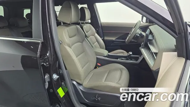 KG_Mobility_Ssangyong Torres Torres Бензин 1.5 2WD — Фото автомобиля 12