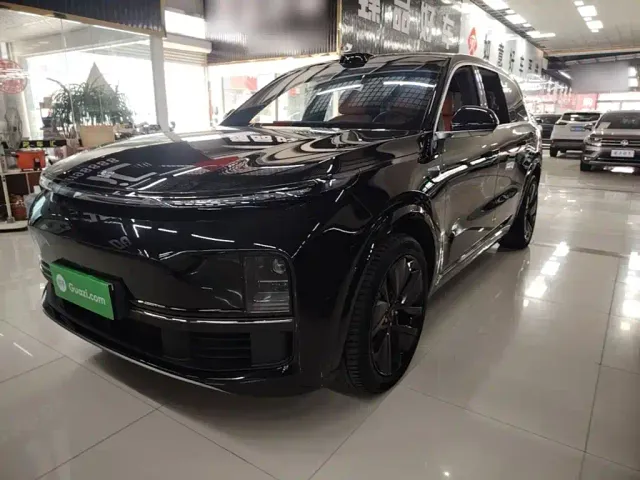 Фотография автомобиля — Li Auto L9