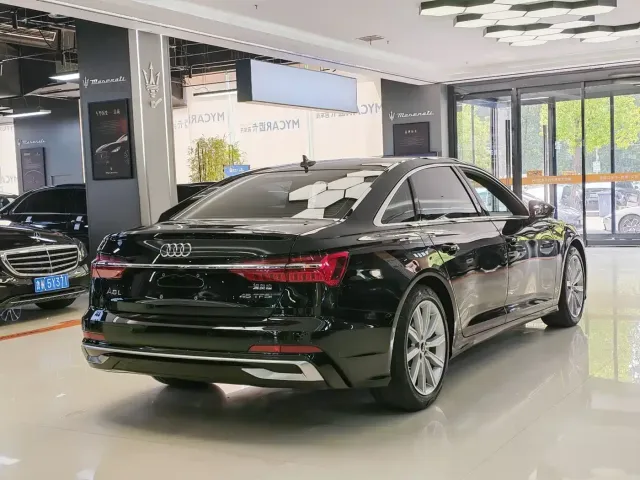 Audi A6L — Фото автомобиля 4