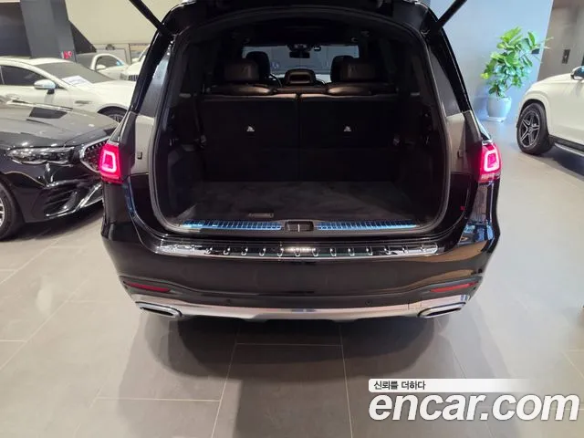 Mercedes-Benz GLS-Class — Фото автомобиля 13