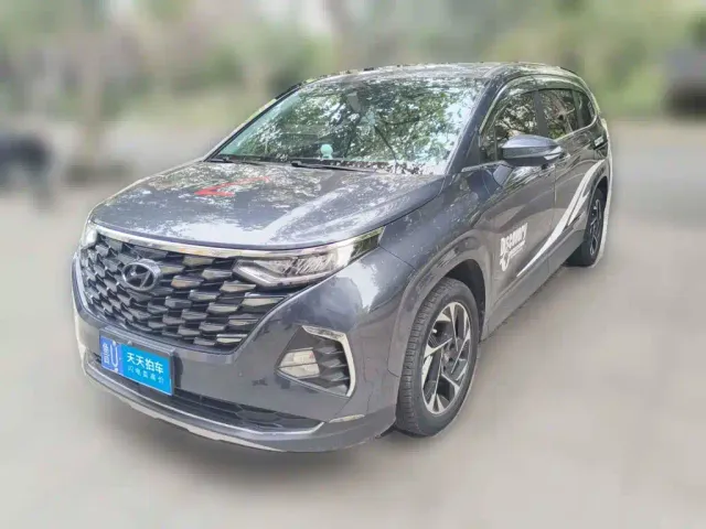 Фотография автомобиля — Hyundai Custo