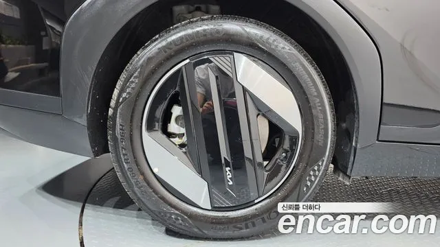 Kia EV4 — Фото автомобиля 5