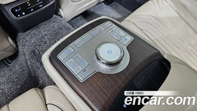 Genesis G80 RG3 — Фото автомобиля 25