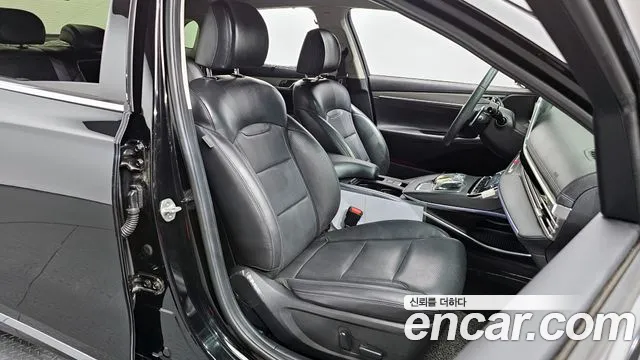 Hyundai Grandeur Новый Grandeur IG — Фото автомобиля 10