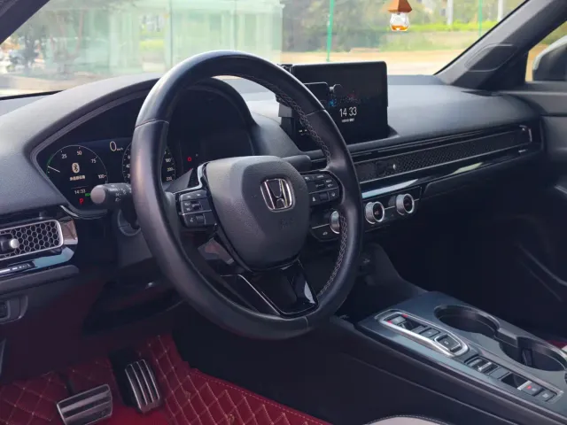 Honda Civic — Фото автомобиля 4