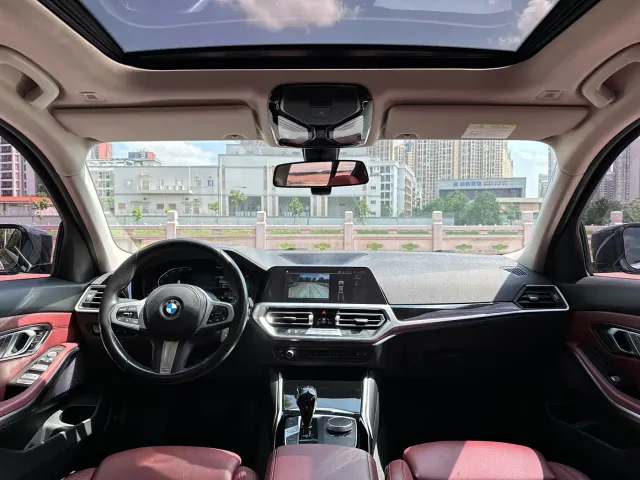 BMW 3 Series — Фото автомобиля 9