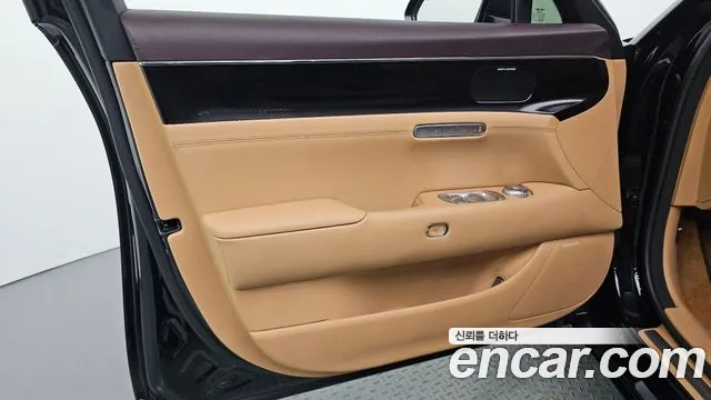 Genesis G90 RS4 — Фото автомобиля 13