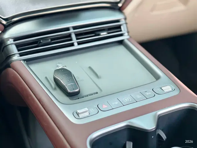 BYD Seal 07 DM-i — Фото автомобиля 13