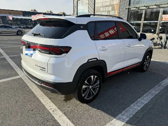 Changan CS35 Plus — Фото автомобиля 8