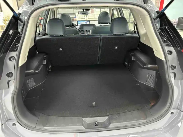 Nissan X-Trail — Фото автомобиля 23