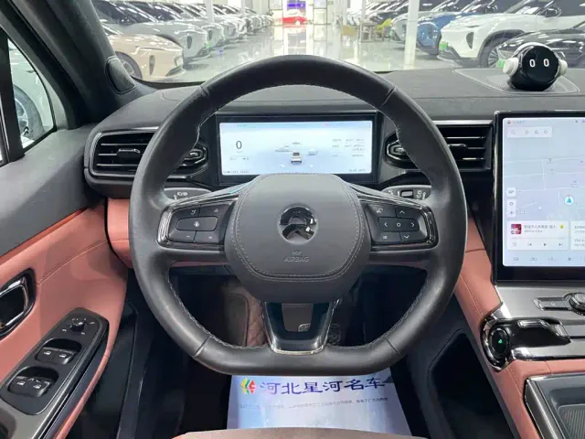 Nio EC6 — Фото автомобиля 11