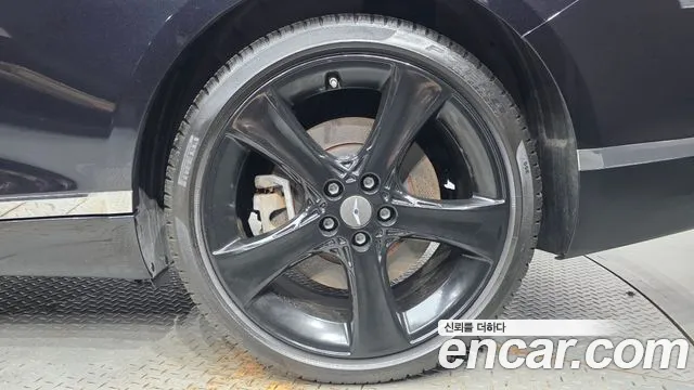 Genesis G80 RG3 — Фото автомобиля 6