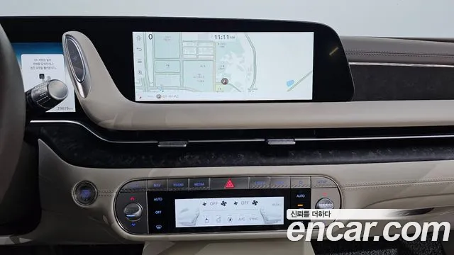 Genesis G90 Бензин 3.5 турбо AWD — Фото автомобиля 13