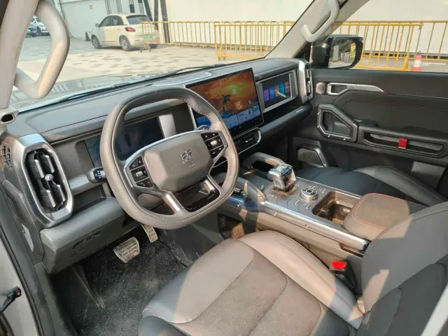 Jetour T2 — Фото автомобиля 2