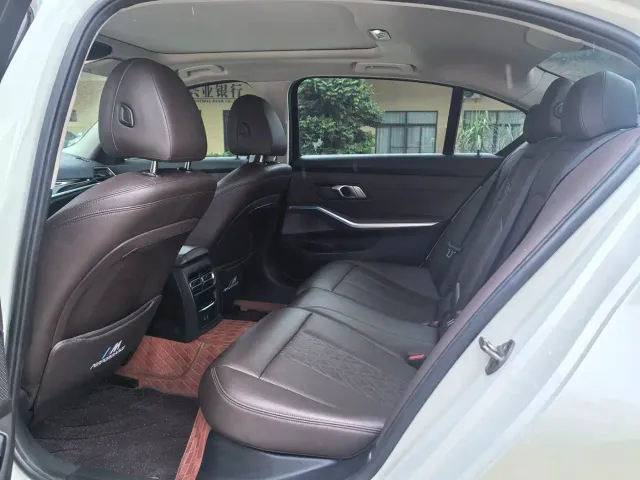 BMW i3 — Фото автомобиля 9