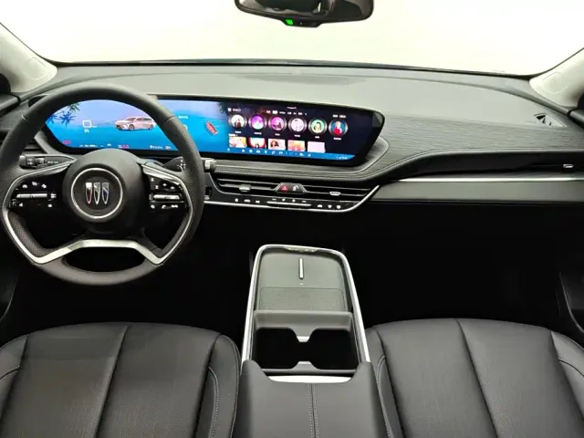 Buick LaCrosse — Фото автомобиля 12