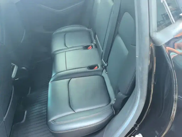 Tesla Model Y — Фото автомобиля 16