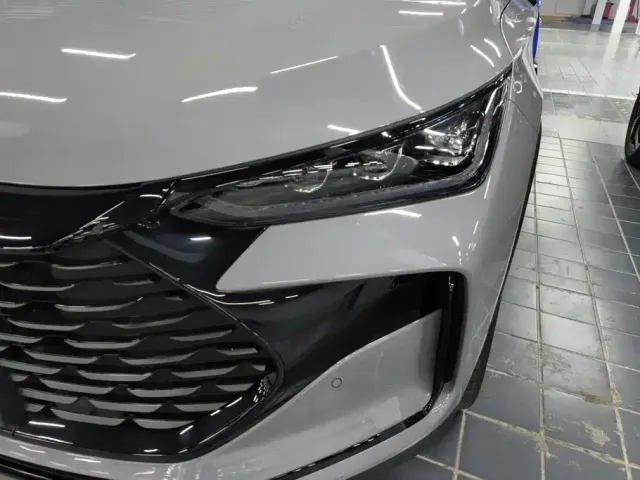 BYD Tang — Фото автомобиля 5