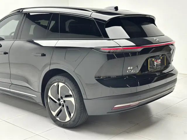 Nio ES6 — Фото автомобиля 24
