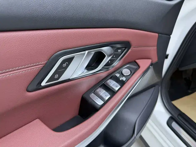BMW i3 — Фото автомобиля 12