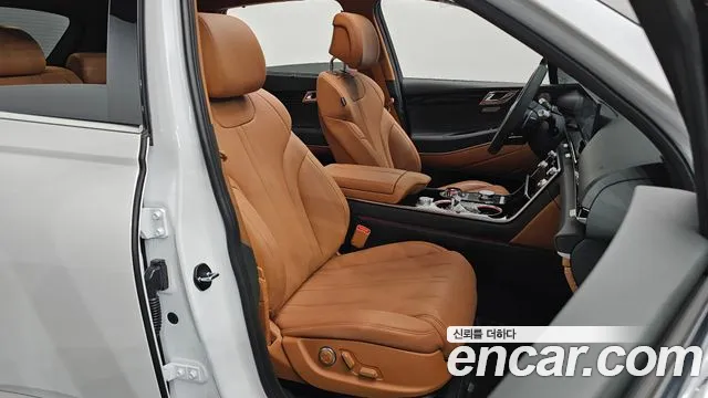Genesis GV80 — Фото автомобиля 16