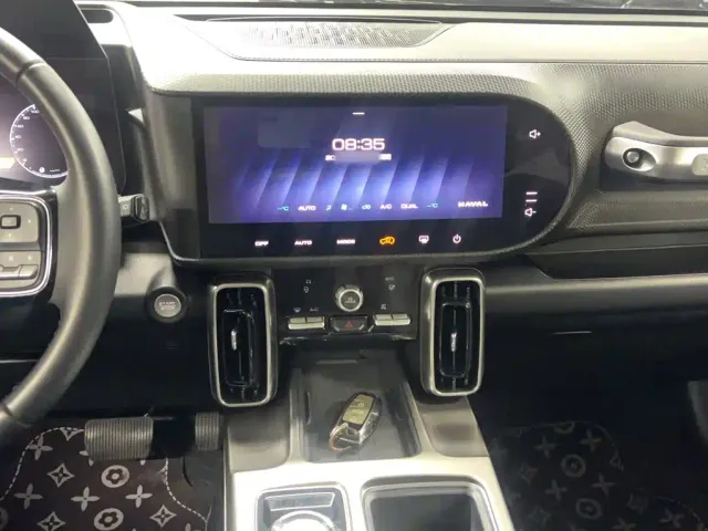 Haval Big Dog — Фото автомобиля 15