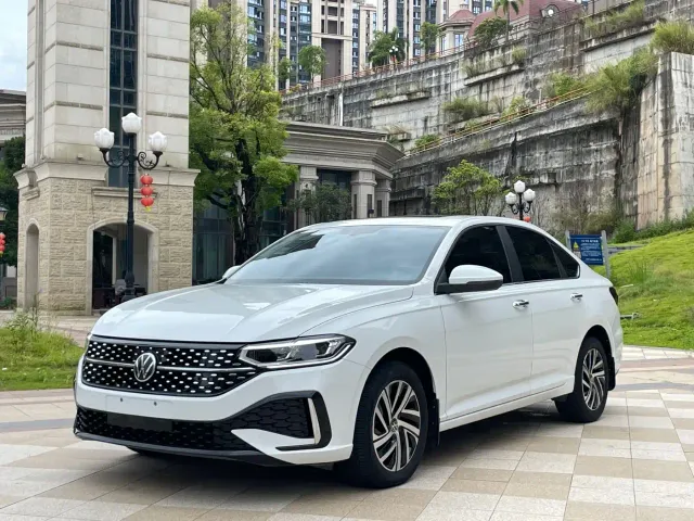 Фотография автомобиля — Volkswagen Lavida