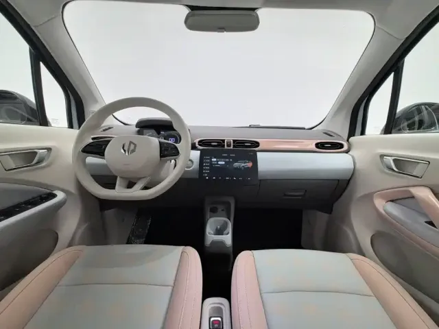 Leapmotor Leapmotor T03 2025 Model 310 Comfort Edition — Фото автомобиля 5