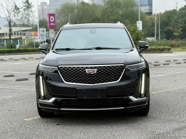 Cadillac Cadillac XT6 2022 2.0T 6-Seater 4WD Luxury 120th Anniversary Limited Edition — Фото автомобиля 3