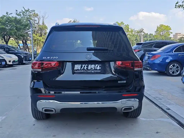 Mercedes-Benz GLB-Class — Фото автомобиля 8
